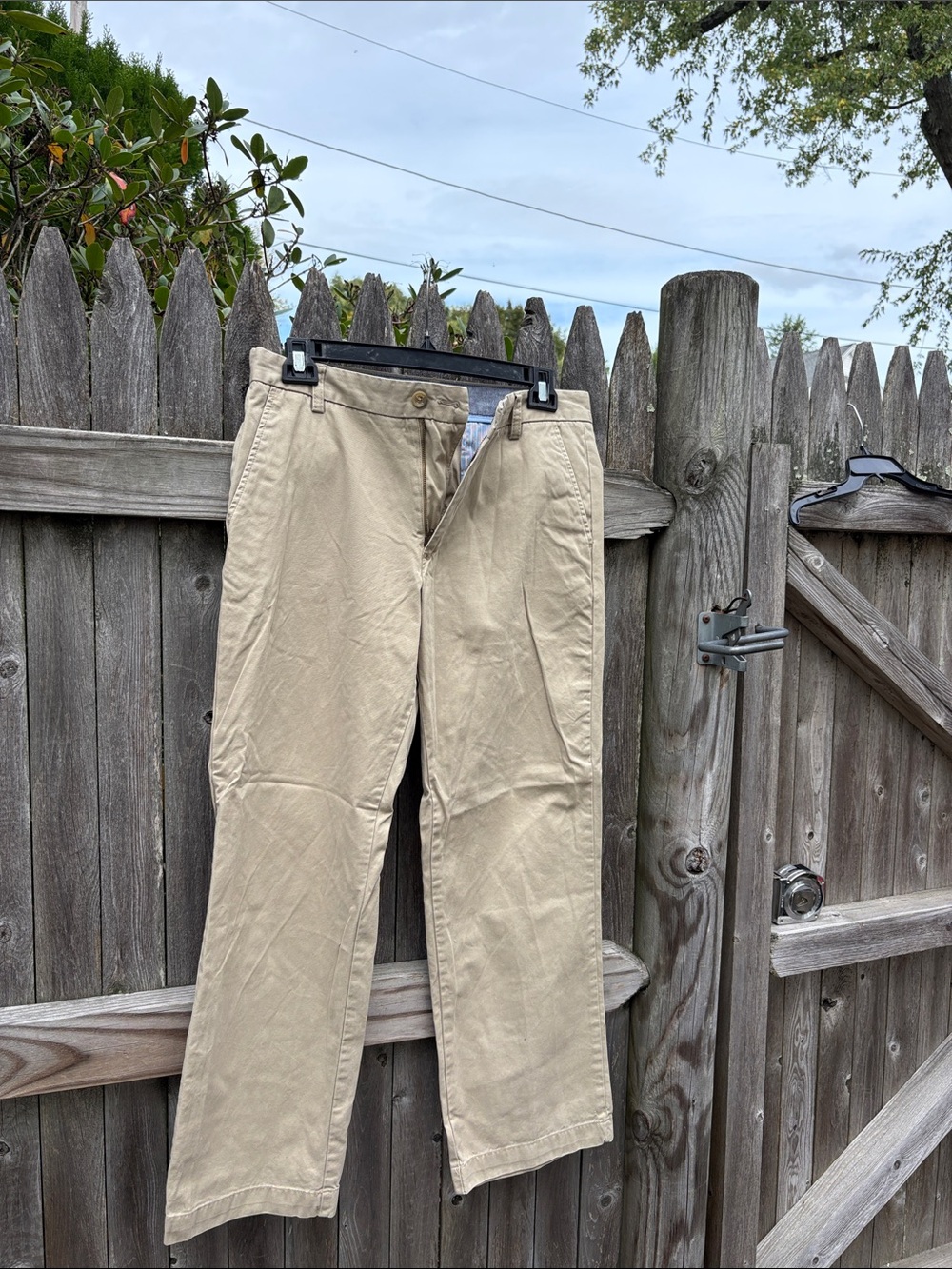 Banana Republic 33/32 boot cut cotton chinos.